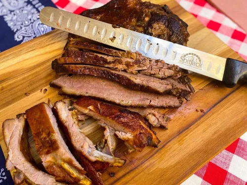 Vista 2 de SPITJACK Cuchillo de pechuga ahumada para barbacoa para tallar y rebanar carne - SS, borde Granton, hoja de 11 pulgadas