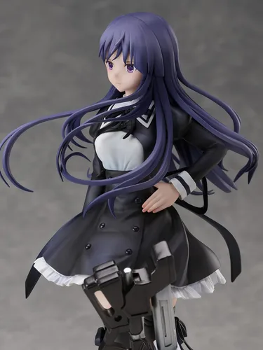 Vista 4 de FuRyu Ramo de lirio de asalto: Figura de PVC a escala 1:7 de Yuyu Shirai, multicolor, 9 pulgadas