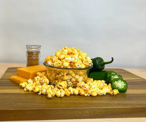 Vista 4 de Campbell's Sweets Factory Sabores gourmet de palomitas de maíz con sabor a cheddar, Buffalo Ranch y Nacho Jalapeño, paquete de regalo variado de 3
