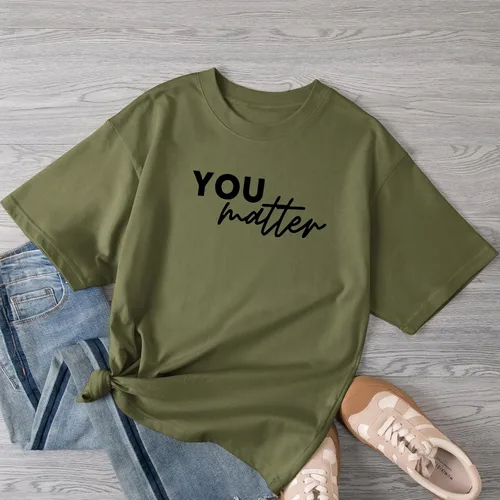 Vista 4 de Bobeutou Camiseta con texto en inglés You Matter to The Person Behind Me, You are Amazing Beautiful and Enough Linda camiseta divertida para mujer