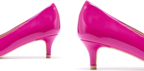 Vista 2 de GENSHUO Tacones de gatito para mujer, zapatos clásicos de tacón bajo de 2 pulgadas, zapatos de tacón de tacón cerrado y puntiagudo, zapatos de tacón