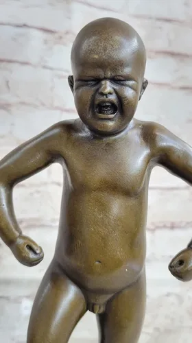 Vista 6 de Angry Indoor - Escultura de bronce joven llorando para niños, interesante estatua de metal para manualidades, escultura brillante fundida