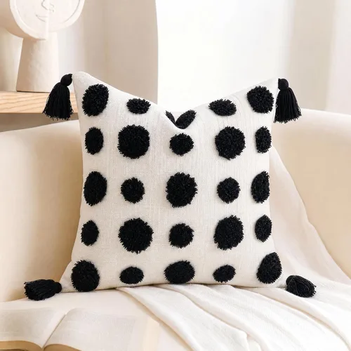 Vista 3 de PANOD Fundas decorativas de cojín de estilo casa de campo súper suaves y mullidas, 16 x 16 pulgadas, color negro, con pompones sólidos, mechones