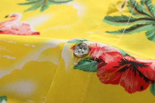 Vista 5 de SSLR Camisa hawaiana para hombre, diseño de flamencos, manga corta, con botones, camisa Aloha