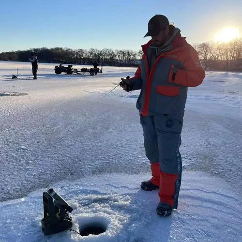Vista 6 de Nordic Legend Aurora Series Traje de pesca en hielo, baberos y chaqueta aislados, equipo impermeable para pesca en hielo y motos de nieve
