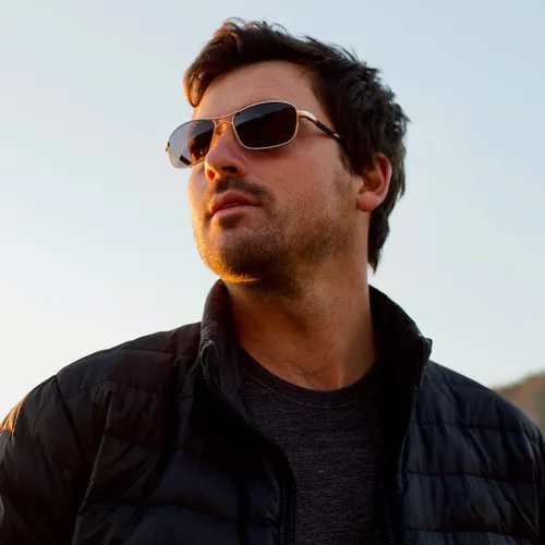 Vista 3 de Revo Sunglasses Clive High-contrast Polarized Crystal Glass Lens with Metal Rectangle Frame