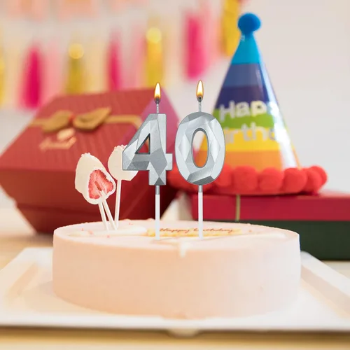 Vista 3 de Velas de cumpleaños número 16 y 61 para tartas, velas plateadas con forma de diamante 3D, decoración de cumpleaños, suministros de fiesta para Plata