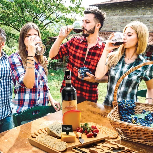 Vista 10 de Juego de tablas de queso con accesorios – Bandeja de madera de bambú para servir, plato, regalos de inauguración de la casa, nuevo hogar, boda