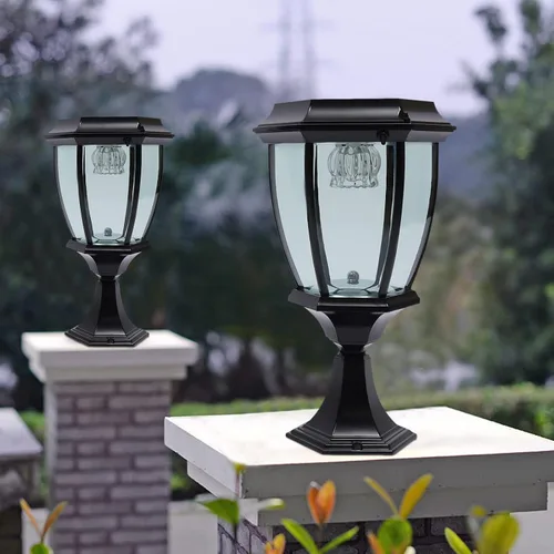 Vista 2 de YIYIBYUS Dos luces solares de pilar al aire libre, impermeables, luces de jardín al aire libre, luces solares LED, base hexagonal, luces de pilar