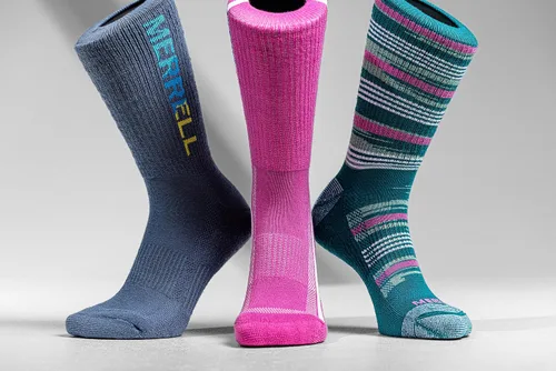 Vista 5 de Merrell Calcetines acolchados ligeros reciclados para hombre y mujer, paquete de 3 pares, soporte de arco de senderismo Repreve