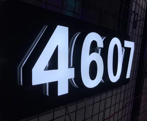 Vista 4 de Letrero de dirección iluminado con números de casa retroiluminados personalizados (4 ~ 5 números)