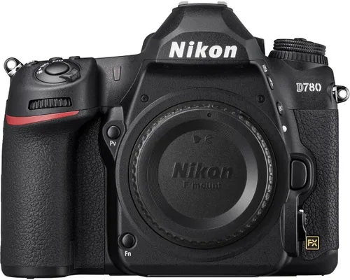Vista 10 de Nikon D780 con AF-S NIKKOR 24-120mm f/4G ED VR