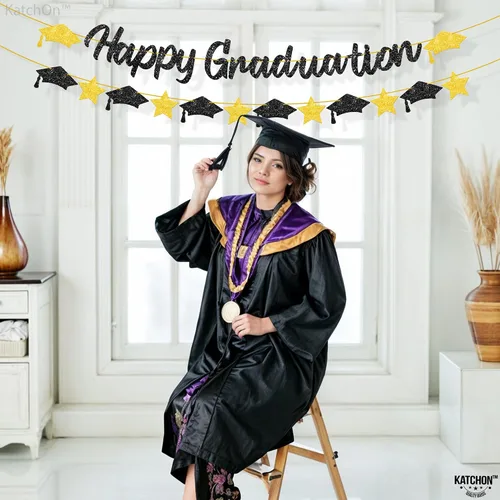 Vista 5 de KatchOn, Cartel de graduación con purpurina 2025 – NO DIY, 6.5 pies Decoración de gorra de graduación negra y dorada para decoraciones