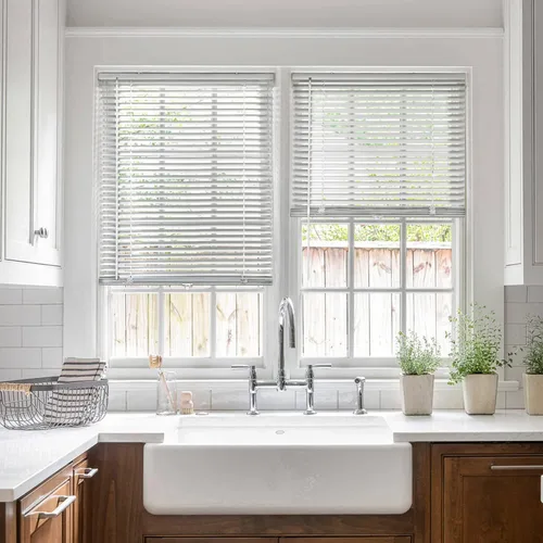 Vista 25 de LazBlinds Mini persianas de aluminio de 1" sin herramientas, sin necesidad de taladro, persianas sin cables para ventanas, persianas horizontales
