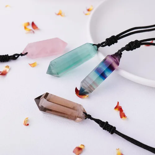 Vista 4 de Apengshi Colgante de cristal curativo natural de doble punta, collar de cuarzo de cristal natural, 6 chakras facetados, varita de cristal