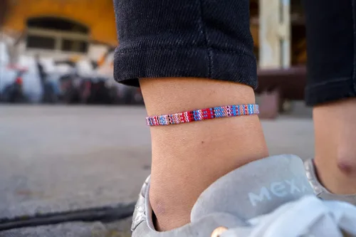 Vista 27 de Made by Nami Surfer Anklet for Men and Women Waterproof and Adjustable Surfer Ankle Bracelet String Ankle Bracelet Beach Accessory for Ethnic Hippie
