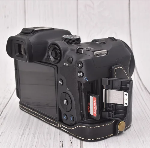 Vista 6 de Rieibi EOS R7 Quality PU Leather Half Case - Agarre para cámara sin espejo Canon EOS R7 - Negro