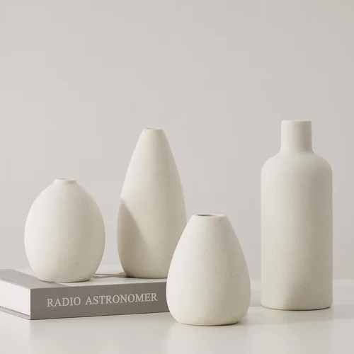 Vista 18 de CEMABT Juego de 3 jarrones de cerámica beige pequeños para decoración, decoración moderna boho de granja para el hogar, jarrón decorativo
