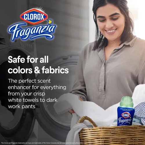 Vista 5 de Clorox Fraganzia Cristales Potenciadores de Aroma para Lavandería en Aroma de Madera de Cedro y Salvia - Perlas Perfumadas Frescas para el Lavado