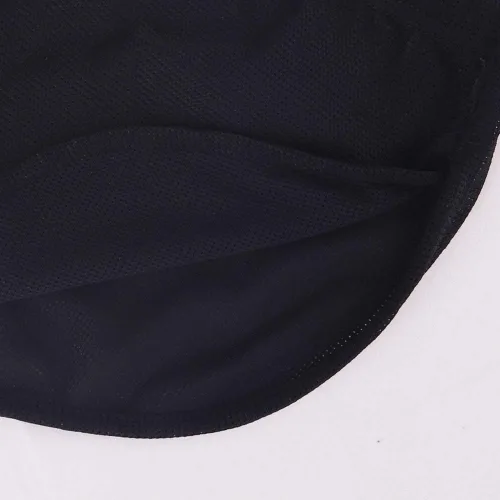 Vista 4 de Shorts extremos de malla para hombre con grandes aperturas laterales