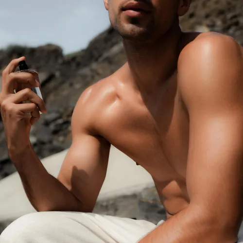 Vista 5 de Salt & Stone Bruma para el cabello y el cuerpo para mujeres y hombres