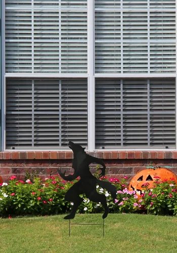 Vista 2 de Decoración de jardín de hombre lobo de Halloween de 38 pulgadas Multicolor