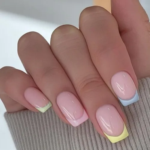 Vista 17 de 30 Uñas Postizas de Punta Francesa Negra a Presión, Uñas de Almendra Cortas para Presionar, Uñas Postizas Cortas en Forma de Almendra, Uñas