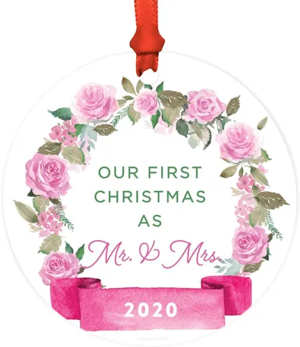 Vista 6 de Andaz Press Adorno de Navidad de madera grabado con láser para aniversario de boda, 1 año juntos, Navidad 2025, pancarta de flores rosas, 1 paquete