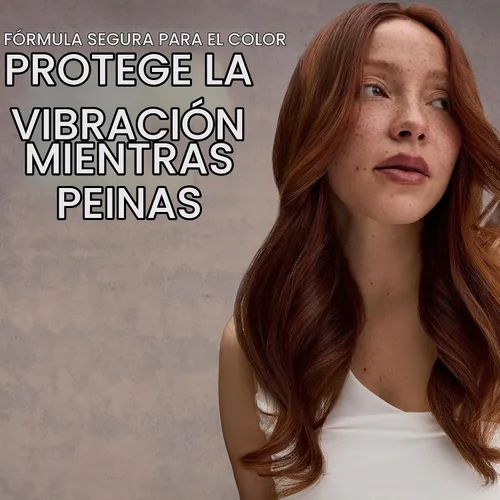 Vista 9 de Nexxus Heat Defense Spray Prep & Protect para protección térmica de 450 grados, con tecnología StyleProtect 6 oz