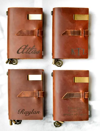 Vista 3 de Personalized Distressed Leather Journal by Left Coast Original