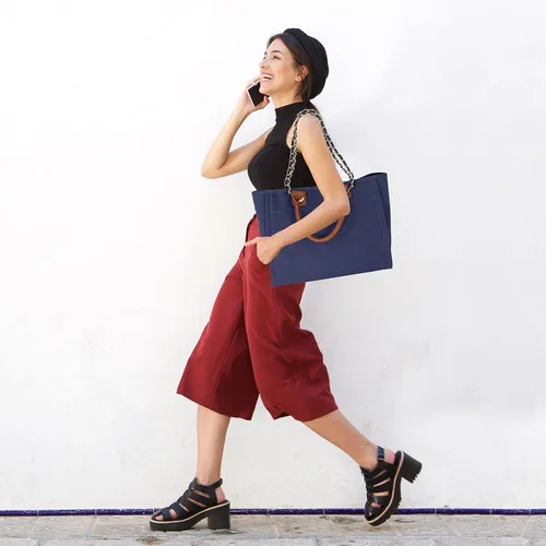 Vista 4 de BYMEE - Bolsa de lona para mujer, bolso de lona con cadenas extraíbles, bolsa de hombro, artículos esenciales diarios, bolsa de trabajo casual