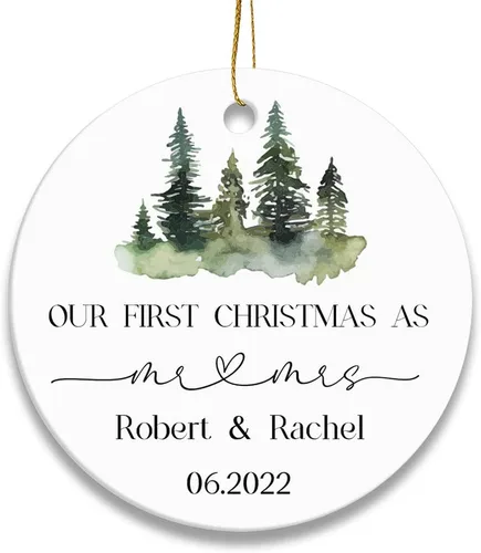 Vista 8 de Adorno de Navidad personalizado con nombre de la familia, accesorios de decoración para árbol de Navidad 2023, adornos de cerámica para puerta