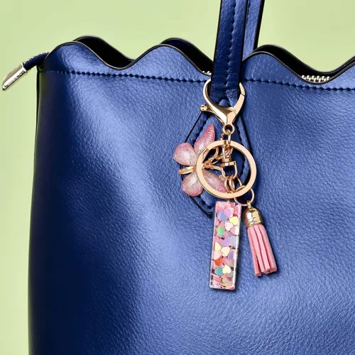 Vista 5 de OKAICEN Fashion Alphabet Initial Letter Keychain Tassel Butterfly Pendant Key Ring for Purse Handbags Women Girl