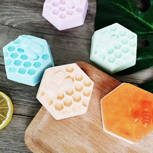 Vista 4 de Juego de 2 moldes de jabón de panal de abeja, hexagonal 3D y colmena redonda de silicona para magdalenas, molde para hornear magdalenas, molde