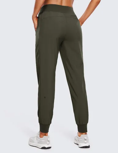 Vista 2 de CRZ YOGA Pantalones deportivos para mujer con bolsillos, ligeros, para entrenamiento, viajes, uso casual, golf, senderismo, secado rápido