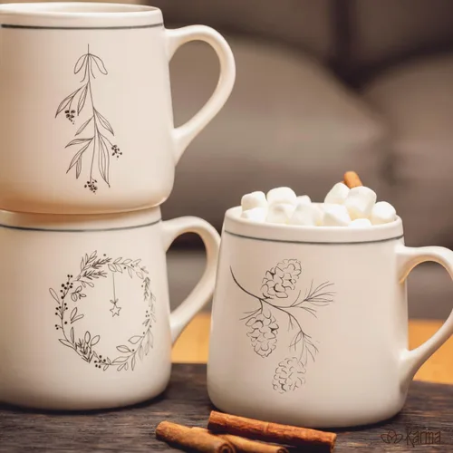 Vista 7 de Karma Gifts, Taza Blanca de Invierno, Árbol de Navidad 18 OZ