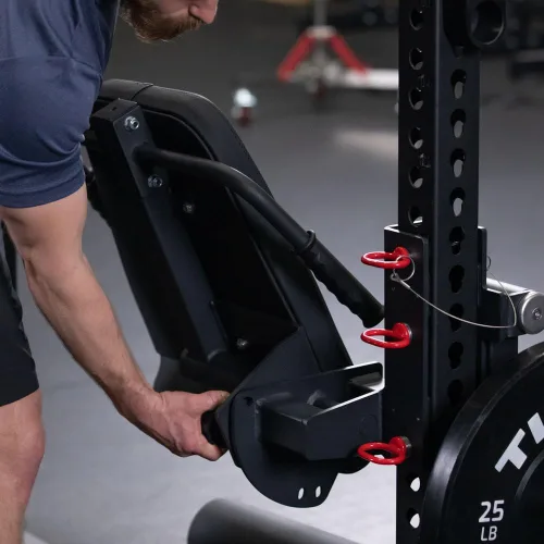 Vista 4 de Titan Fitness Titan Series - Accesorio de extensión y rizador de piernas montado en bastidor, se adapta a discos de peso olímpicos, clasificación