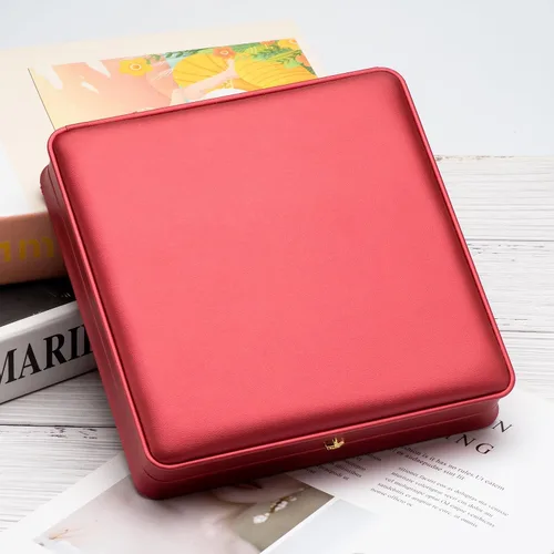 Vista 5 de Cadena larga de perlas PU collar caja de regalo vitrina soporte de almacenamiento (rojo)