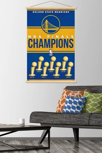 Vista 2 de Trends International NBA Golden State Warriors - Póster de pared de Champions 23, 22.37 x 34.00 pulgadas, paquete de impresión premium y colgador