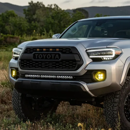Vista 2 de Baja Designs S8 - Kit de luces LED para parachoques de barra LED de 30 pulgadas para camión Toyota Tacoma 2016-21