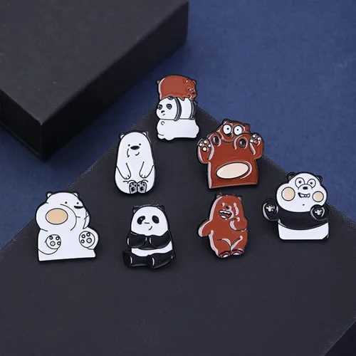 Vista 3 de Broche de esmalte de dibujos animados lindo animal Kawaii bolsas mochilas chaquetas sombrero accesorio decoración (Panda y oso)