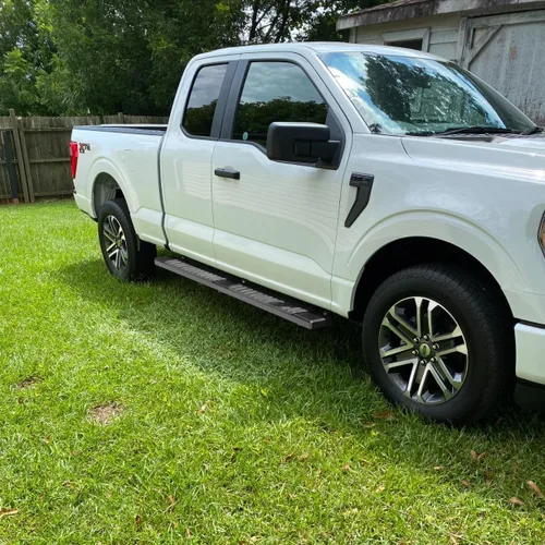 Vista 2 de Estribos de 6 pulgadas compatibles con Ford F250 F350 F450 F550 Superduty Super Cab 1999-2016. Barras Nerf para Ford Side Steps Rock Sliders. Acero
