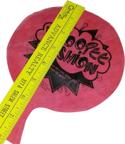Vista 2 de Lote de 12 cojines Whoopie Whoopee Fart Mordaza broma truco broma novedad fiesta favor 6 "(aprox. 5.9 in) Color: rojo