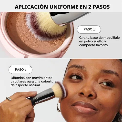 Vista 6 de It Cosmetics, Heavenly Luxe, brocha de volumen para aplicación de base.