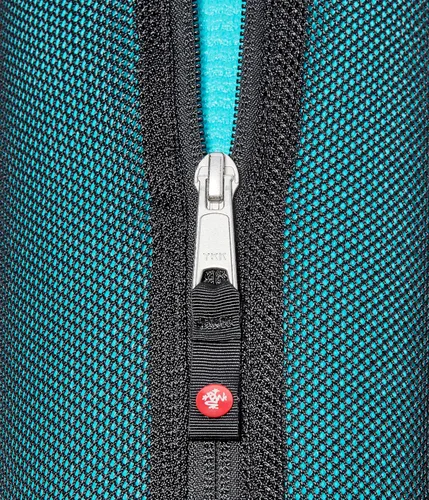 Vista 5 de Manduka Breathe Easy - Bolsa de transporte para esterilla de yoga con cremallera completa, con bolsillo, correa ajustable, adecuada para la mayoría