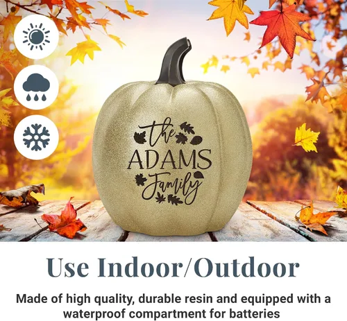 Vista 4 de Let's Make Memories Calabaza iluminada personalizada, decoración de Halloween de Jack o Lantern, nombre de tu familia en una calabaza personalizada