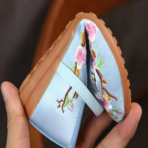 Vista 3 de Encanto - Disfraz de Mirabel para niñas preciosos zapatos planos Mary-Jane de tacón bajo punta redonda zapatos de ballet con bordado floral