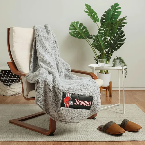 Vista 12 de FOCO Manta Sherpa de nube con logotipo grande del equipo de la NFL, 60 x 70 pulgadas