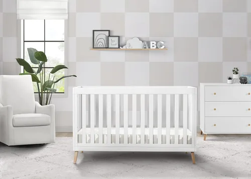 Vista 2 de Delta Children Essex - Cuna convertible 4 en 1, color blanco Bianca con patas de color natural Bianca Blanco