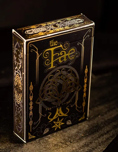 Vista 6 de Creatures of The FAE - Naipes de Gent Supply - Edición negra, dorada y plateada